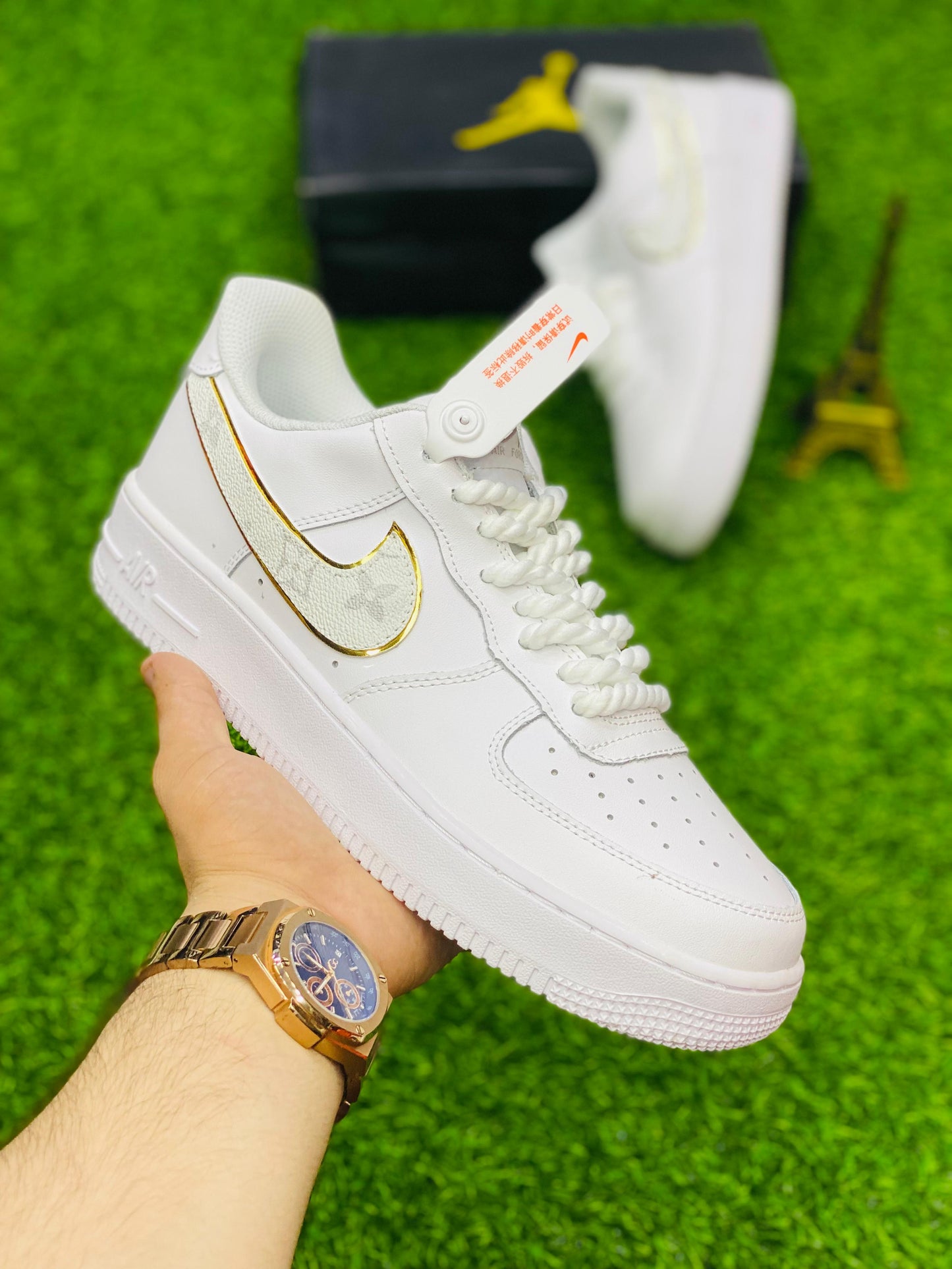 NKE Airforce 1 - White Gold