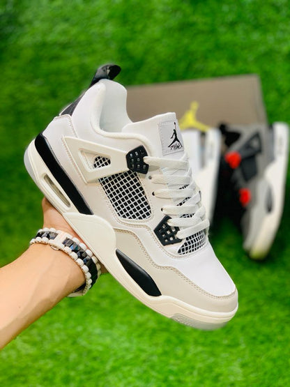 AR JDN 4 - Retro - White Black 2.0