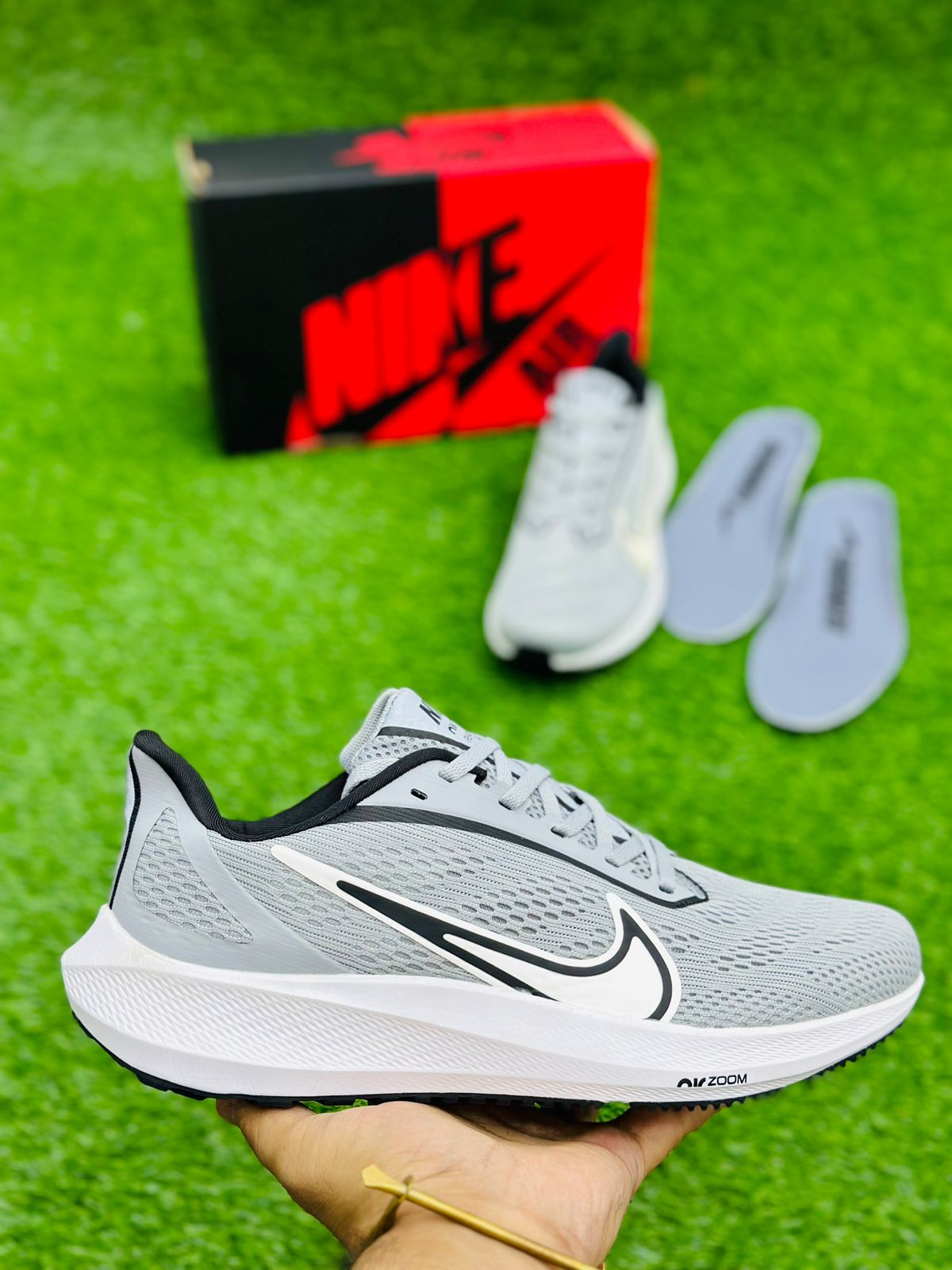 NKE Zoom - Pegasus 39 - Grey White