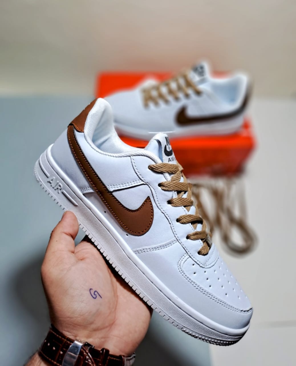 NKE Airforce 1 - White With Brown