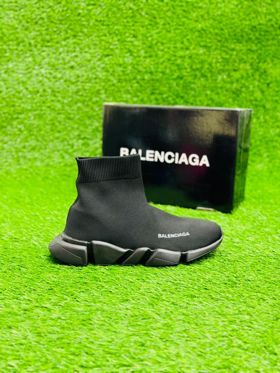 Balenciga - All Black