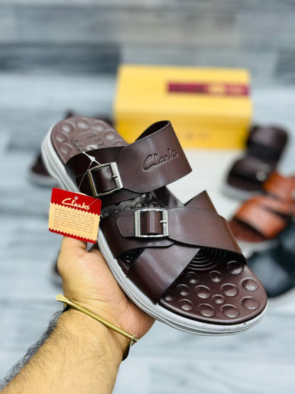 Clarks - Slippers D2 - Brown