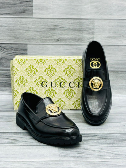 Guccci - Formal D11 - Plain Black