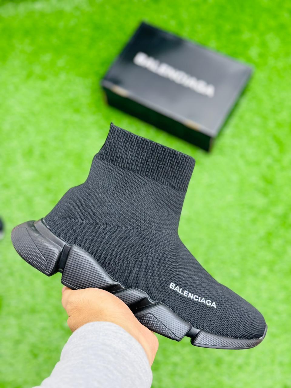 Balenciga - All Black