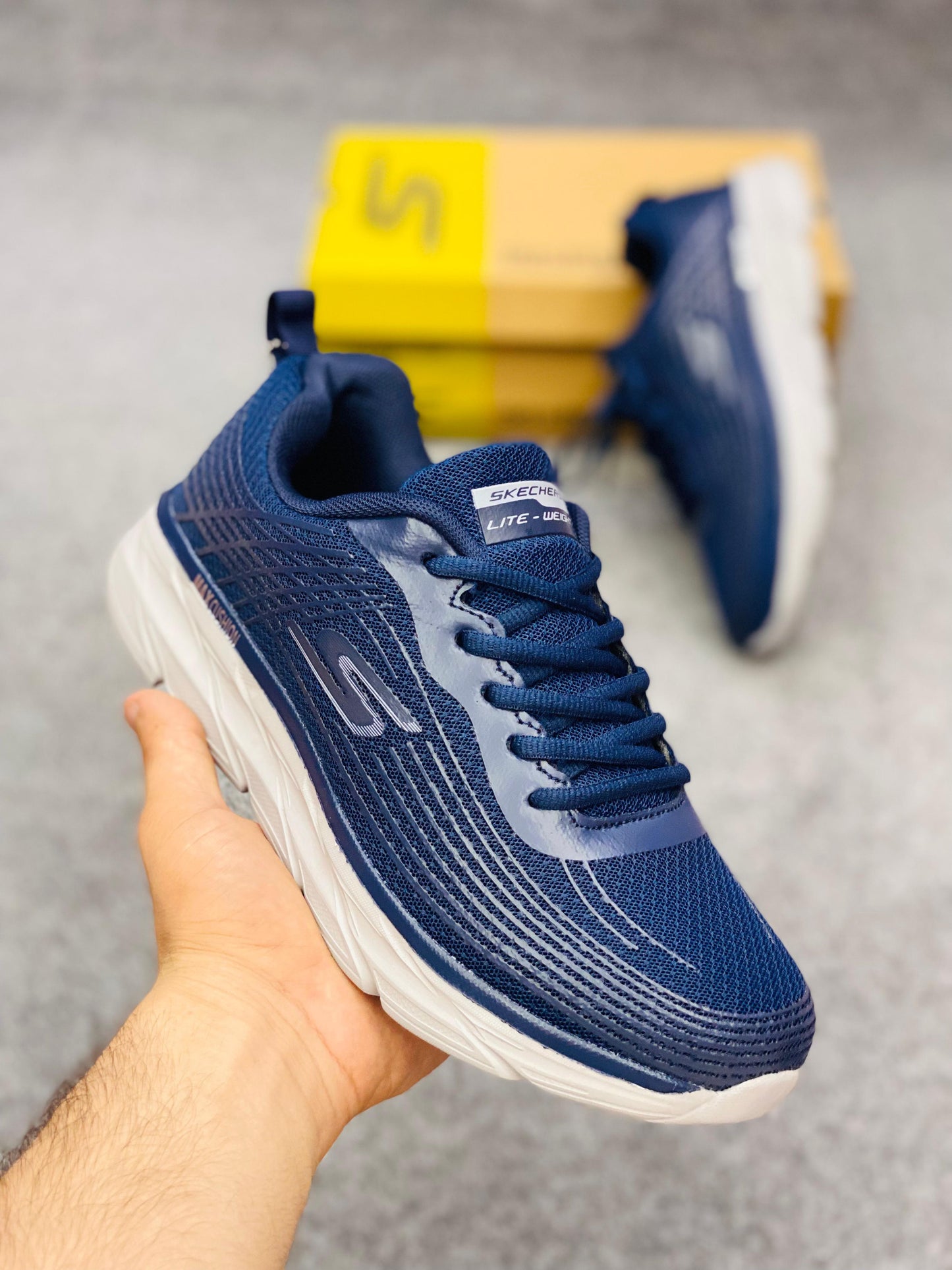 Skecher -  Max Cushioning Premier - Paragon Navy