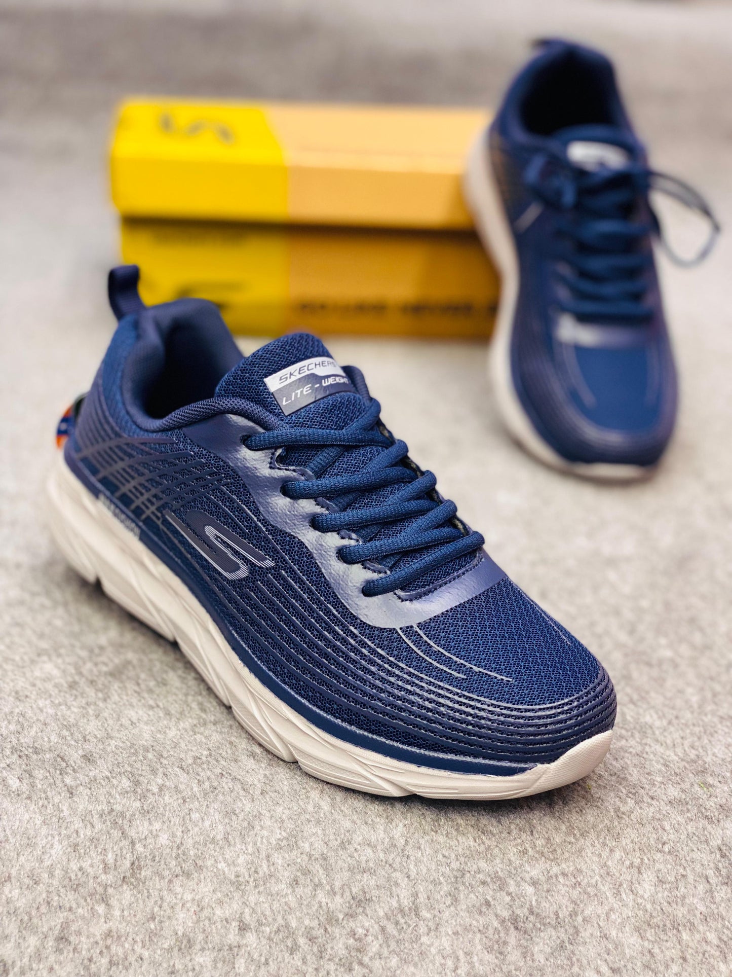 Skecher -  Max Cushioning Premier - Paragon Navy