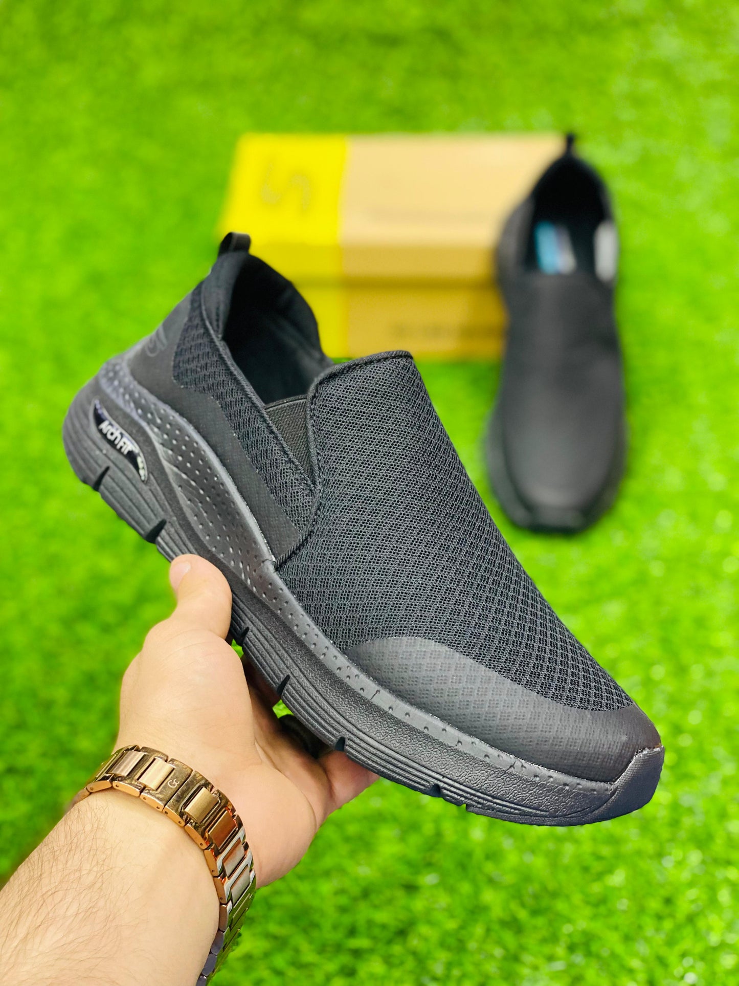 Skechers - Medicated - Archfit - All Black (Premium)