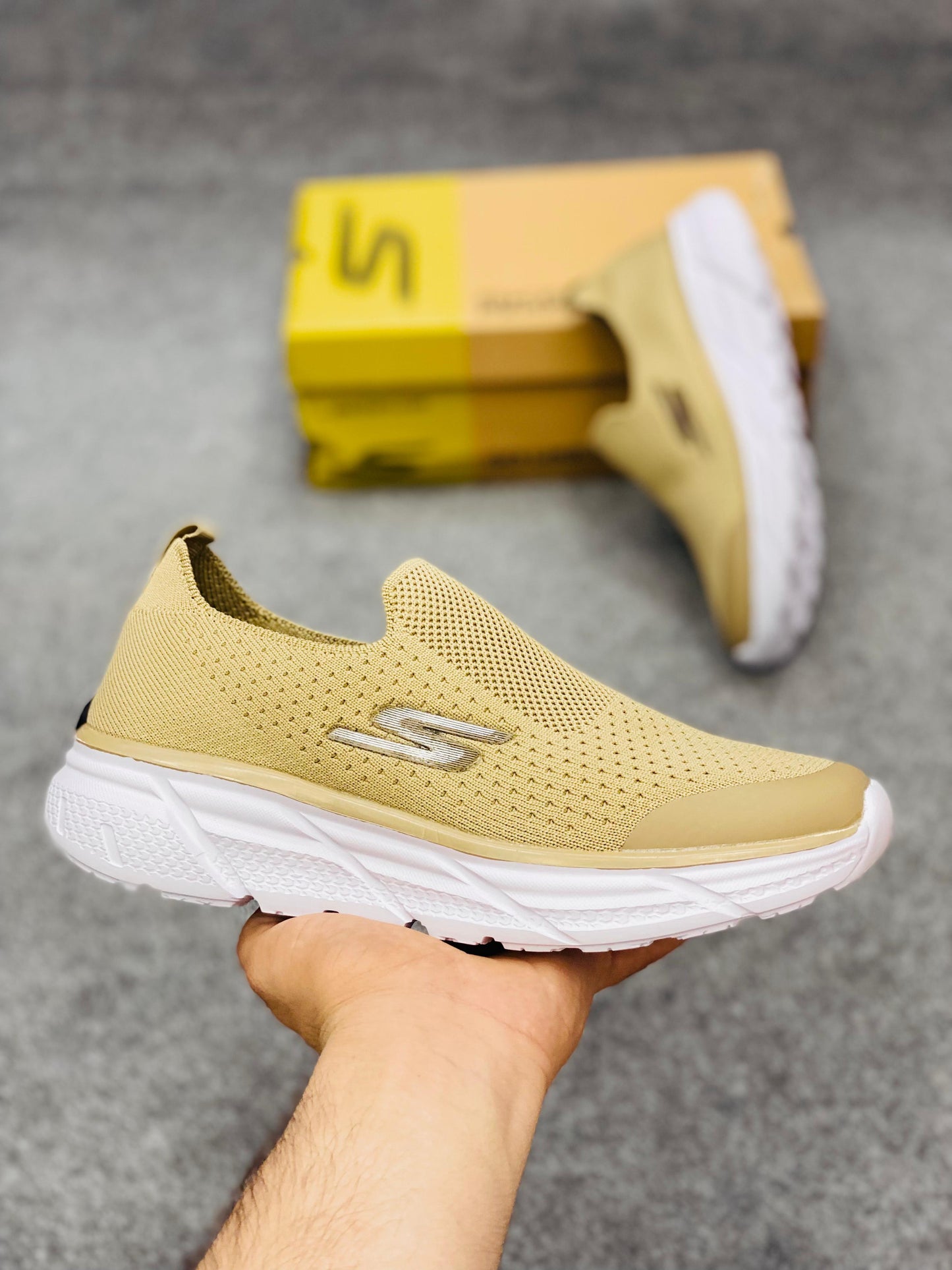 Skechers - Outdoor  - Beige