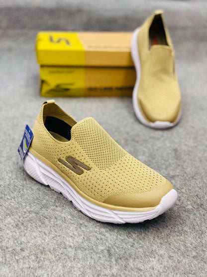 Skechers - Outdoor  - Beige