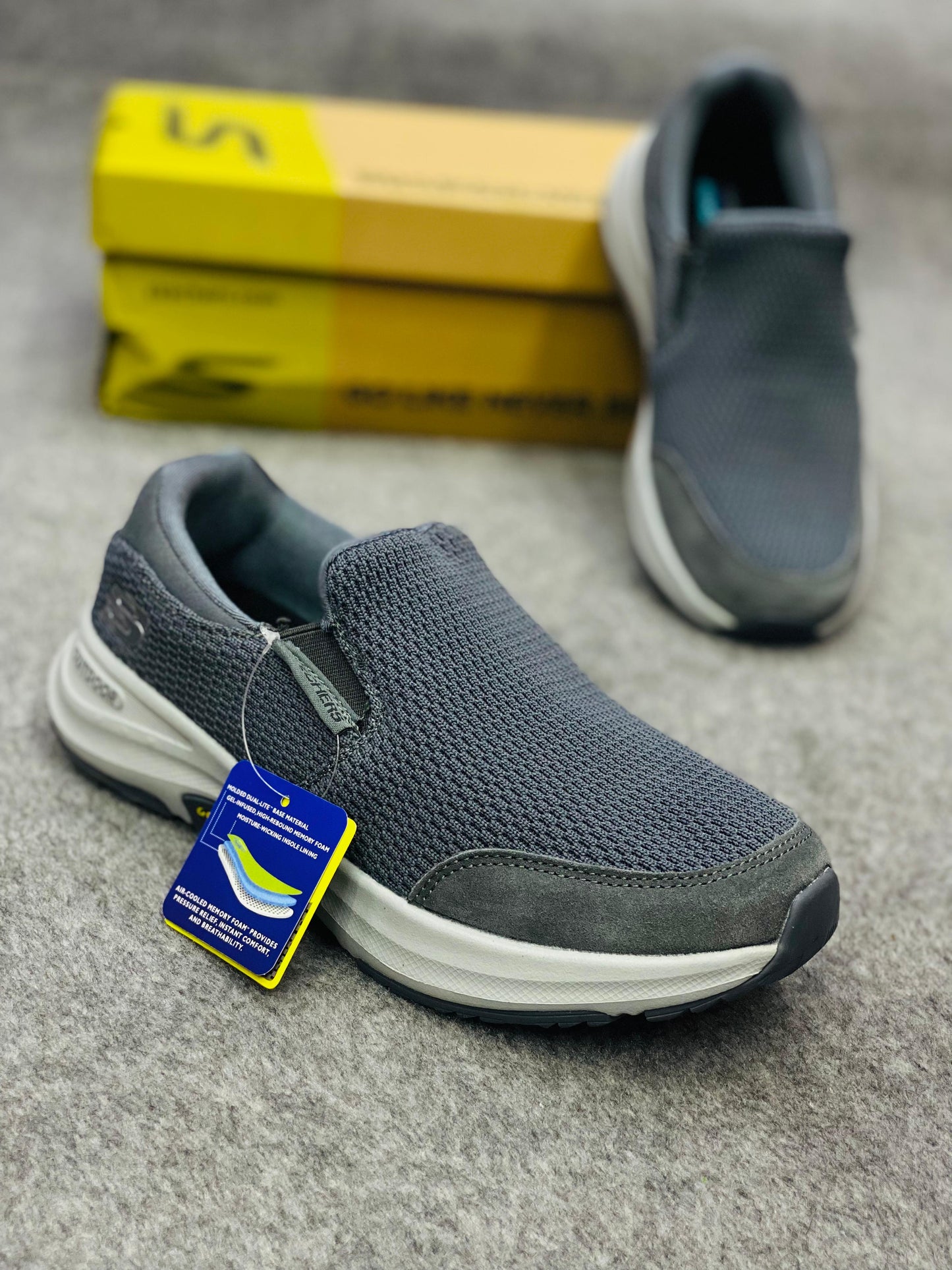 Skechers - Outdoor  - Gray White