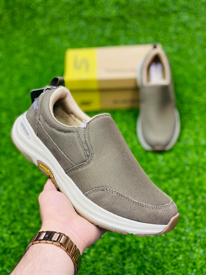 Skechers - Outdoor -  Light Brown