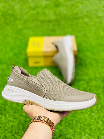 Skechers - Ultra Go-Goodyear  - Khaki White 2.0