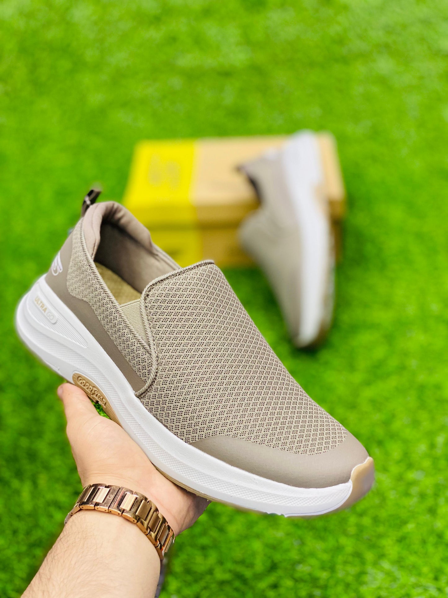 Skechers - Ultra Go-Goodyear  - Khaki White 2.0