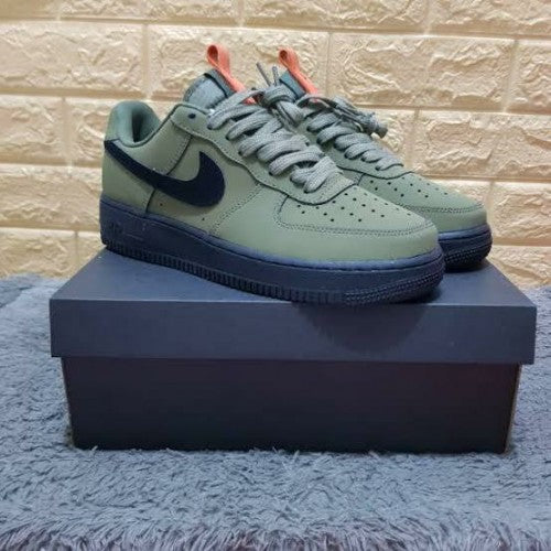 NKE Airforce 1 - Olive Green