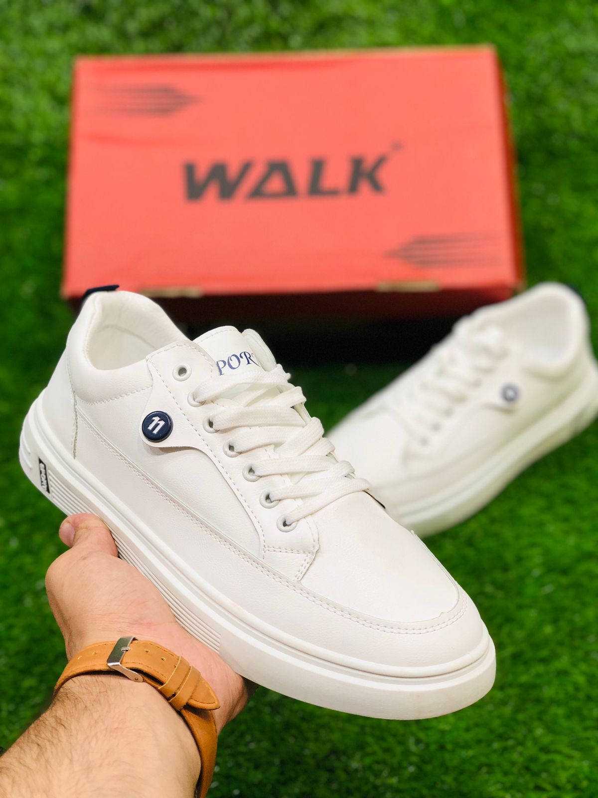 Walk - Minimalist Lace Up - White