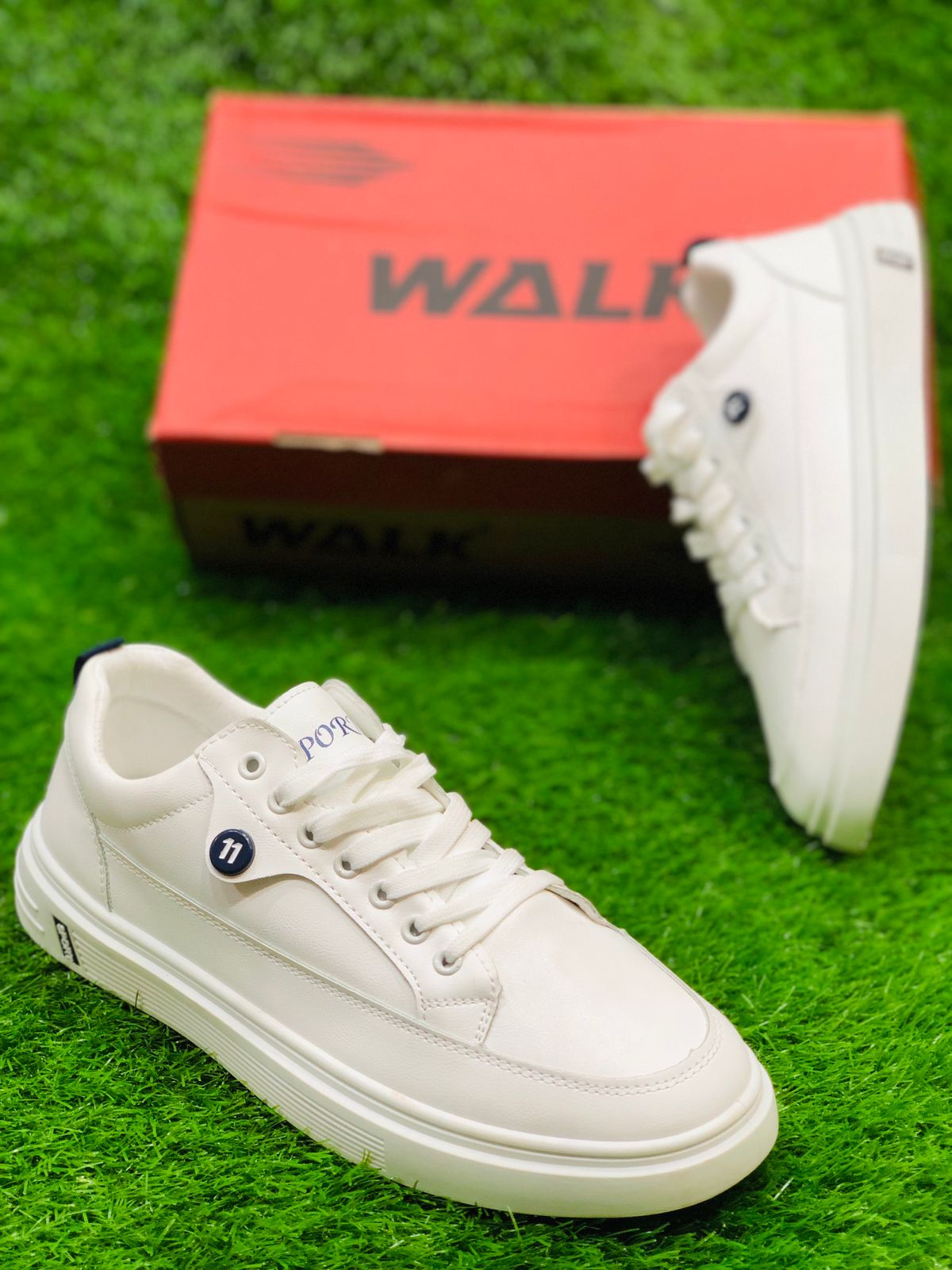 Walk - Minimalist Lace Up - White