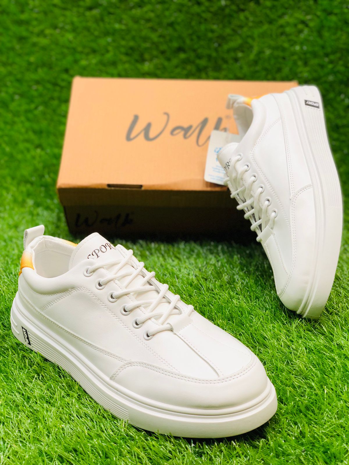 Walker - Lace Up Casual Sneaker - Premium White