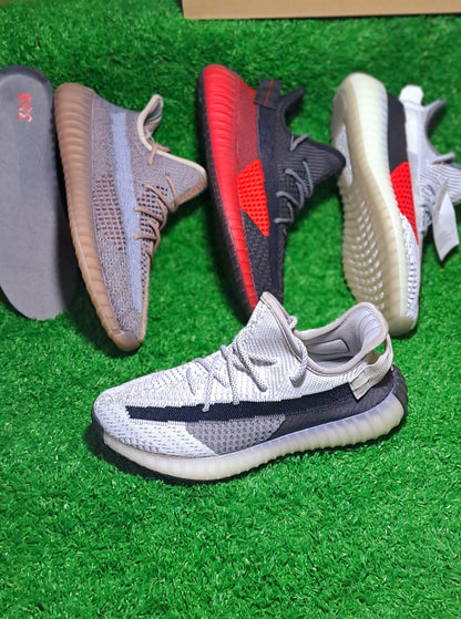 Yeezy - 350 V2 - Grey Black