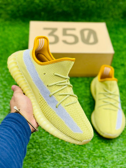 Yeezy - 350 Wave Runner Jogger - Yellow